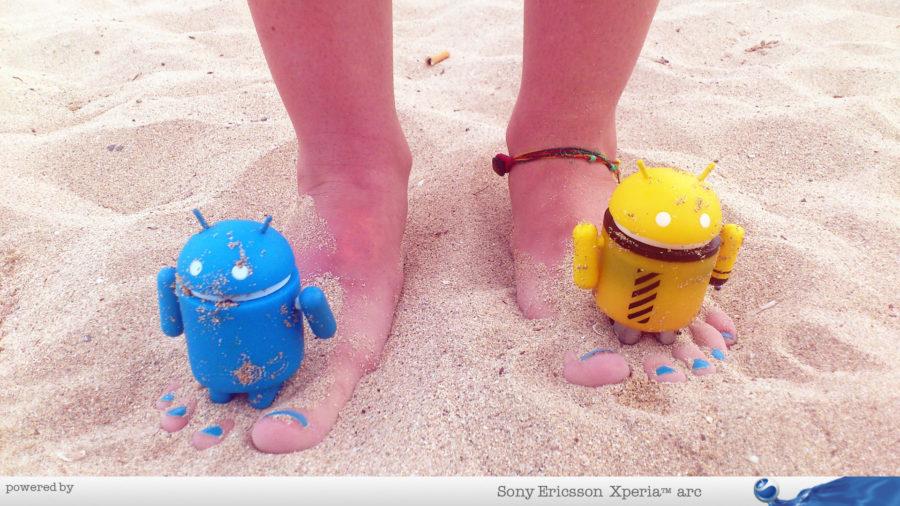 Androidi zamajavaju turiste na plaži