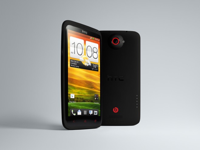 HTC One X+ front-back
