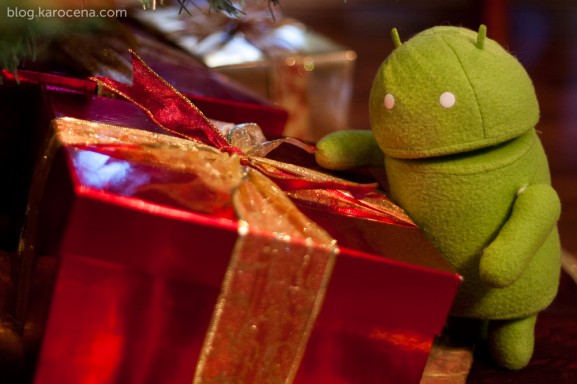 Android Present Christmas Android Present Christmas