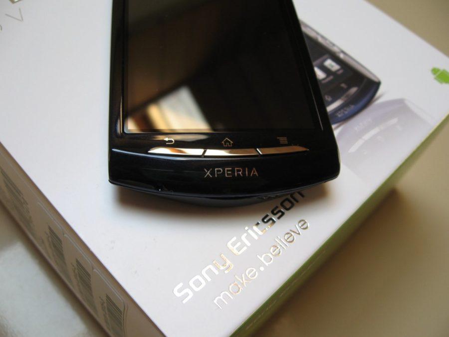 Xperia neo V Xperia neo V
