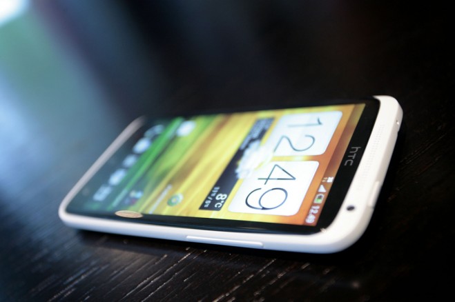 HTC One X HTC One X
