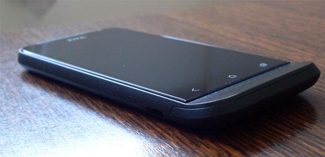 HTC-One-V-2