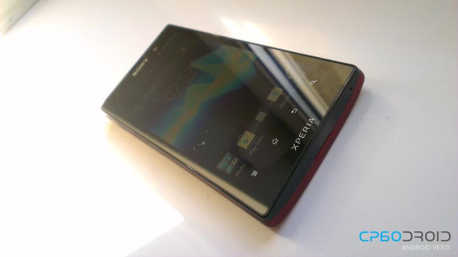Sony ion 003