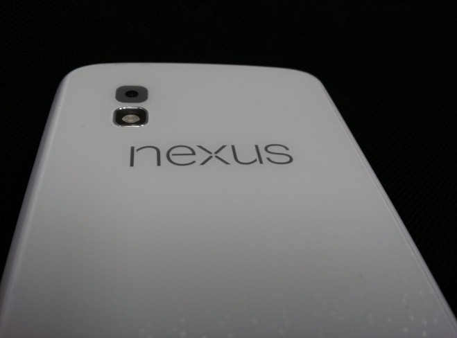 Nexus 4 beli