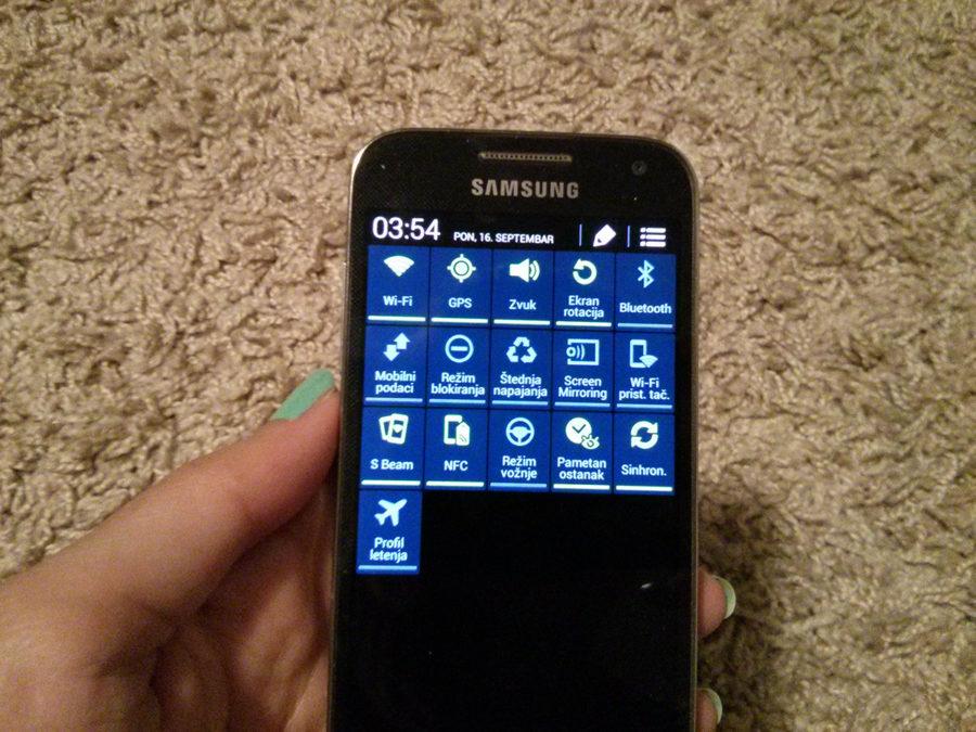 Samsung Galaxy S 4 mini