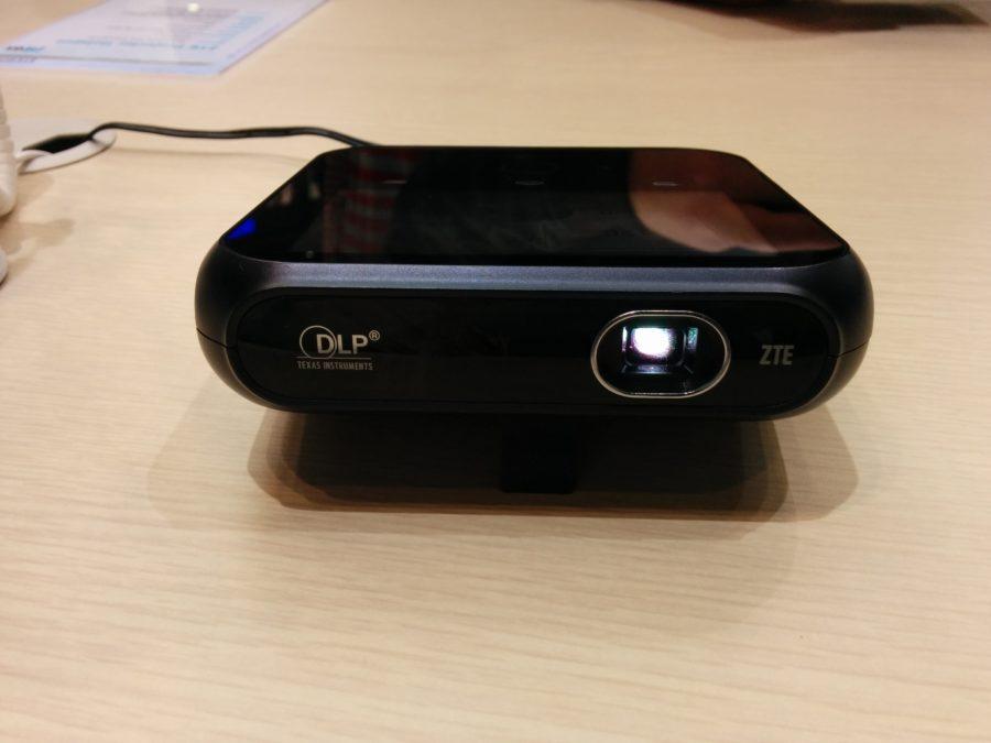 ZTE Projektor Hotspot