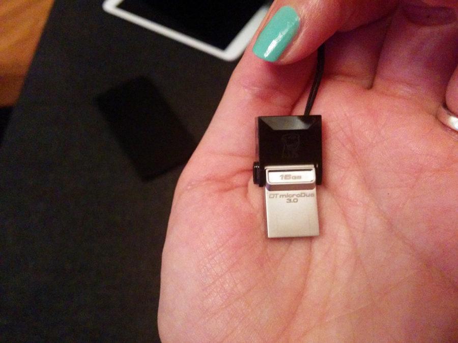 Kingston microDuo 3.0 fleš