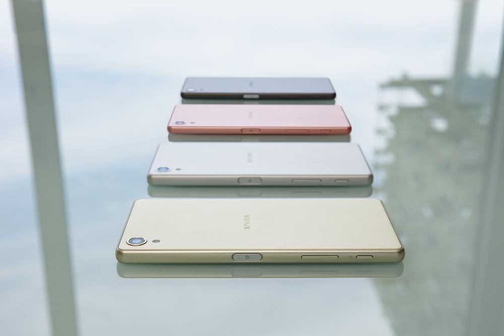 Xperia X Colour Range