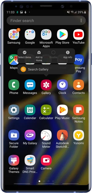Skrinšot Apps ekrana sa otvorenim menijem na dugi pritisak i istaknutom opcijom "Dodaj na početni ekran"