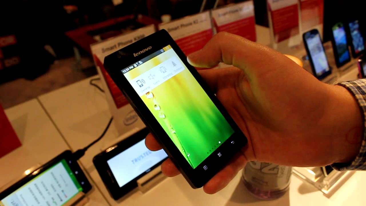 YouTube: Lenovo K800 - prvi smartfon sa Intelovim čipom