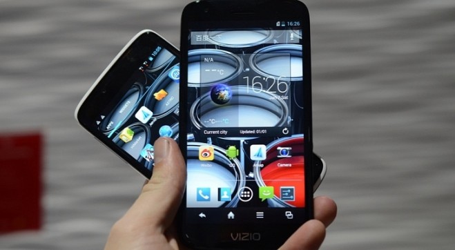 CES-2013-Vizio-Intros-Two-HD-Android-Phones-for-China